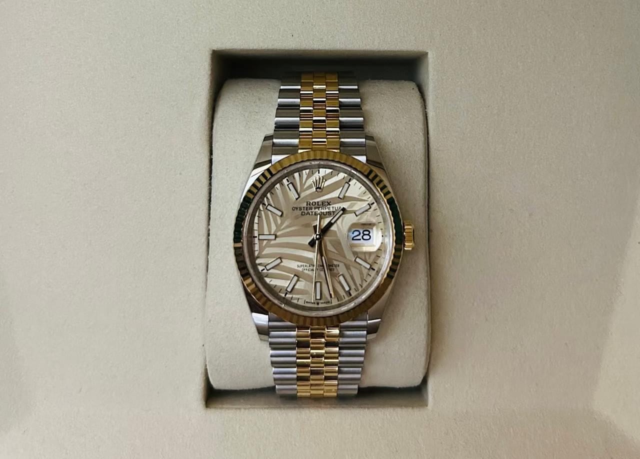 Rolex | Datejust | 126233 | 36 mm | Gold/Steel | Champagne | Automatic