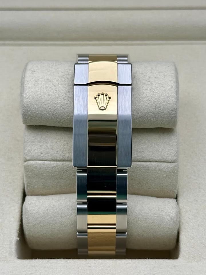 Rolex | Datejust | 126333 | Steel | 36 mm | Steel | Silver | Automatic