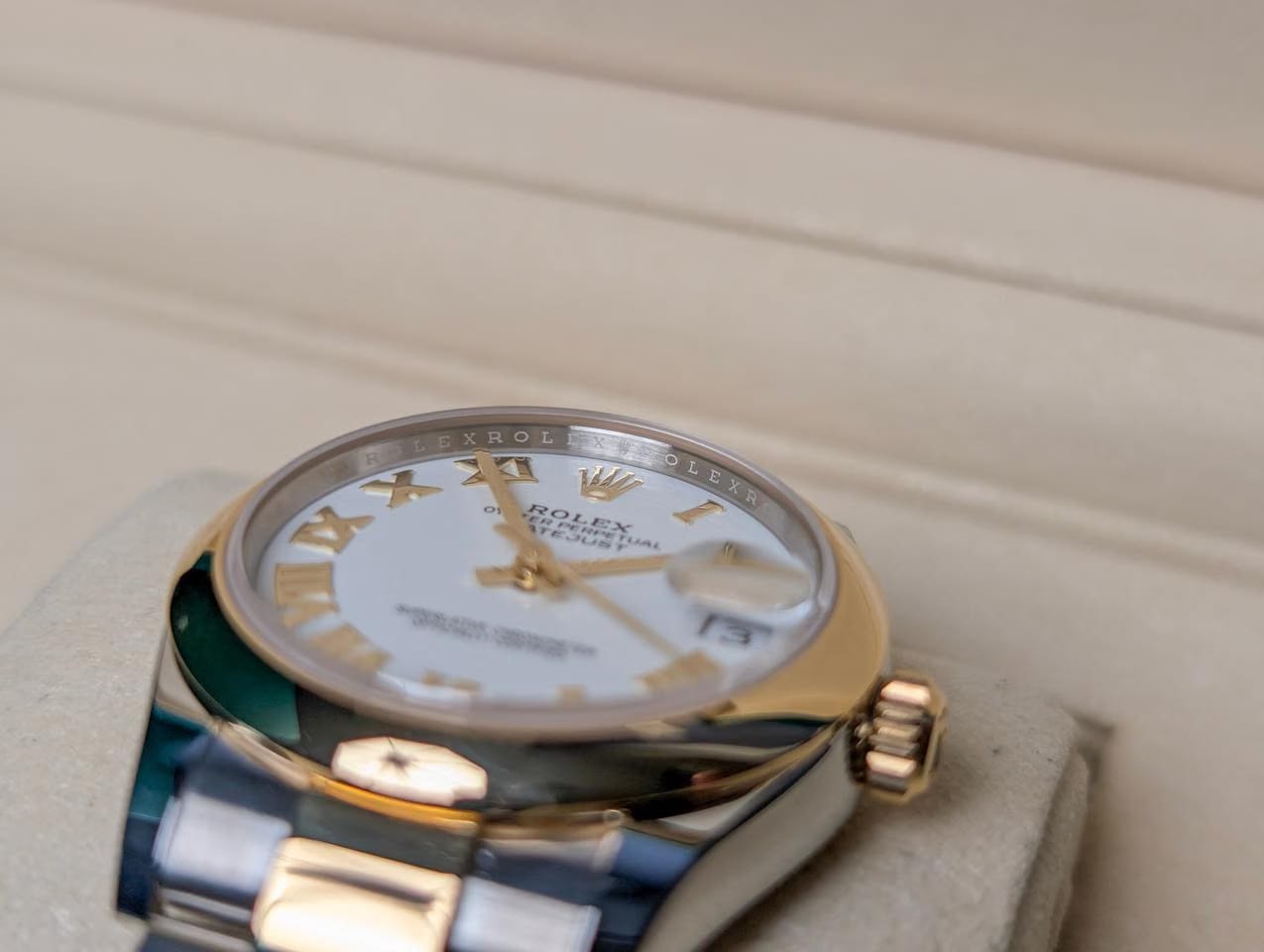 Rolex | Datejust | 278243 | Gold/Steel | 31 mm | Gold/Steel | White | Automatic