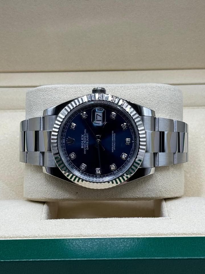Rolex | Datejust | 126334 | White gold | 41 mm | Steel | Bordeaux | Automatic