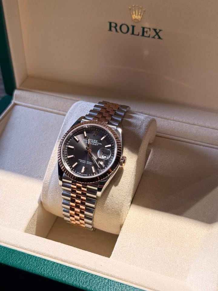 Rolex | Datejust | 126231 | Steel | 36 x 44 mm | Gold/Steel | Grey | Automatic