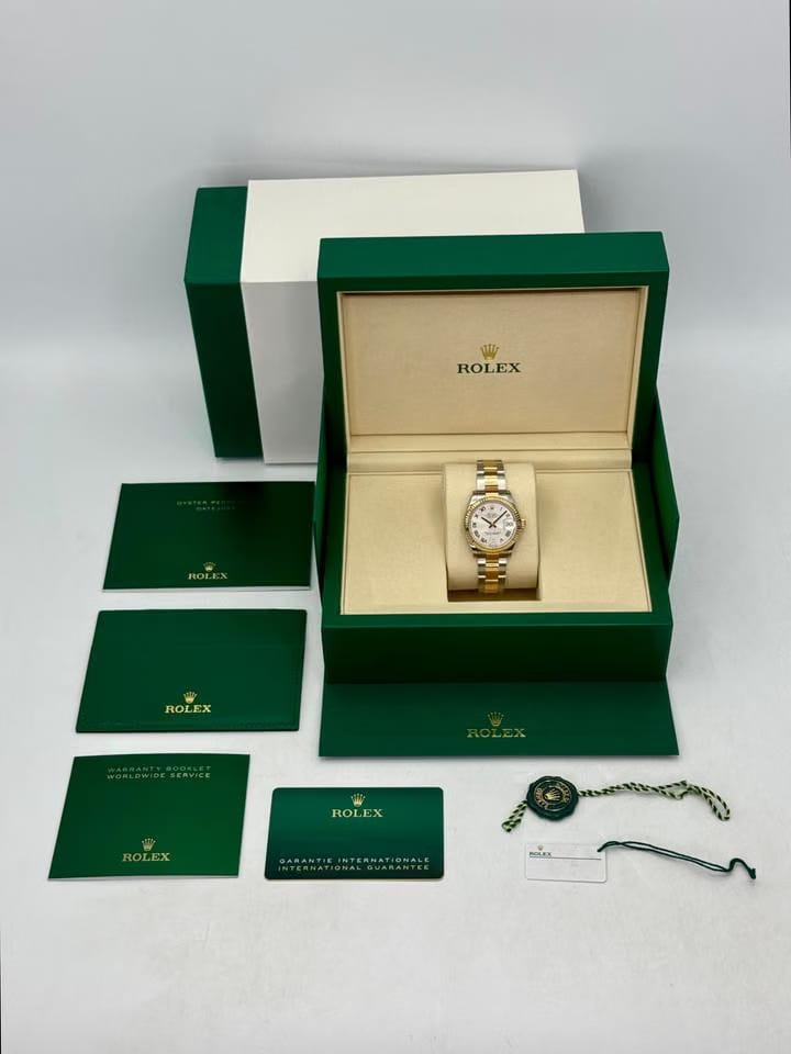 Rolex | Datejust | 278273 | Gold/Steel | 31 x 37 mm | Gold/Steel | Silver | Automatic