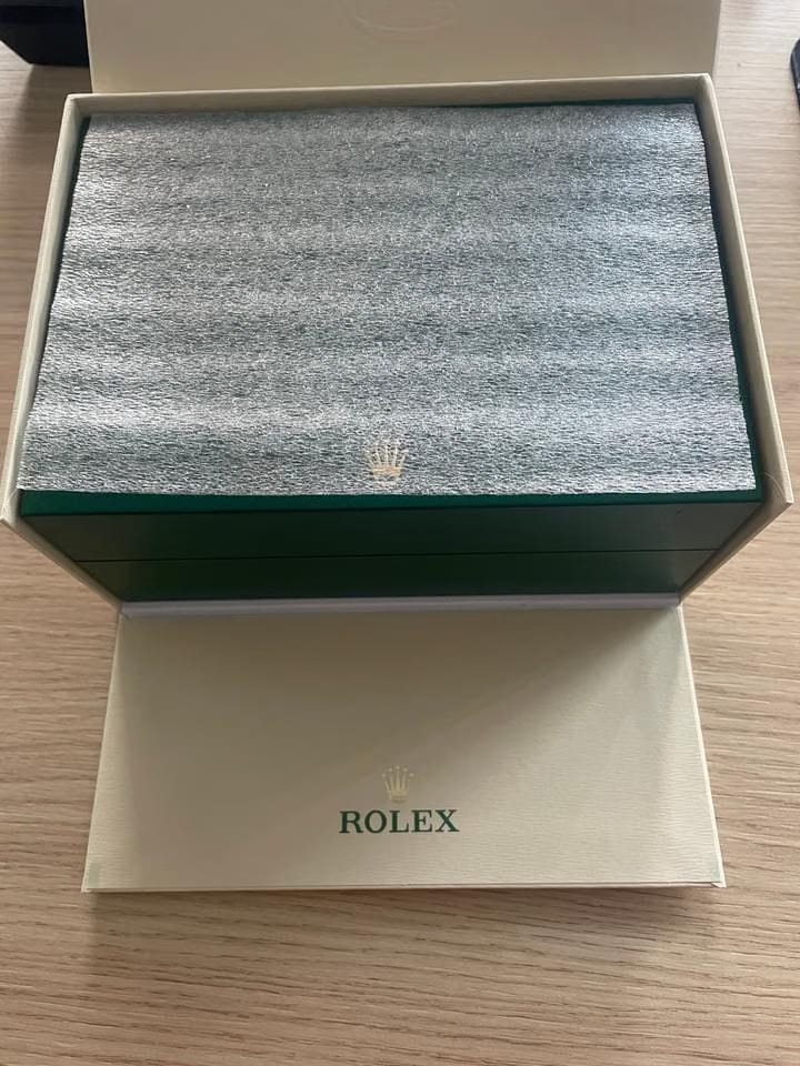 Rolex | Datejust | 126333 | Silver | 41 mm | Gold/Steel | Silver | Automatic