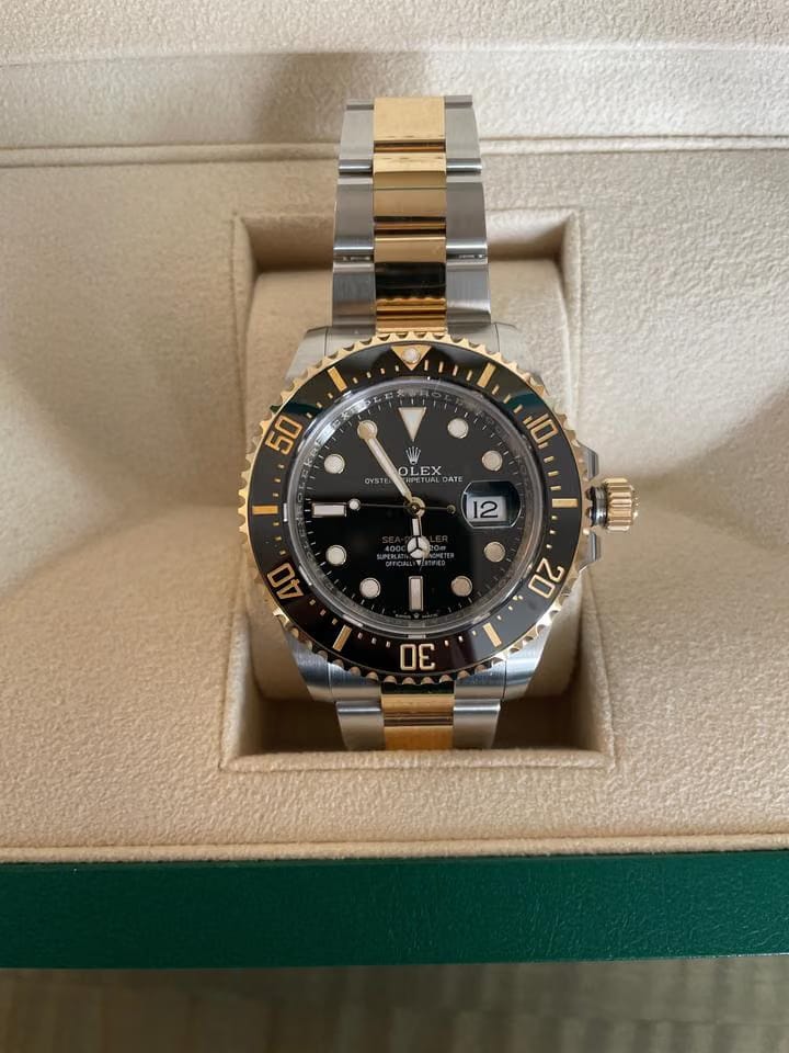 Rolex | Sea-Dweller | 126603 | Yellow gold | 43 mm | Gold/Steel | Black | Automatic