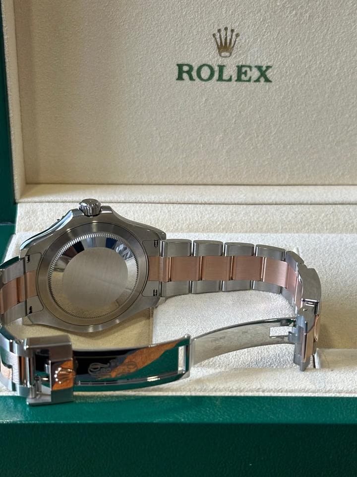 Rolex | Yacht-Master | 126621-cm9-dc702 | Gold/Steel | 40 mm | Gold/Steel | Black | Automatic