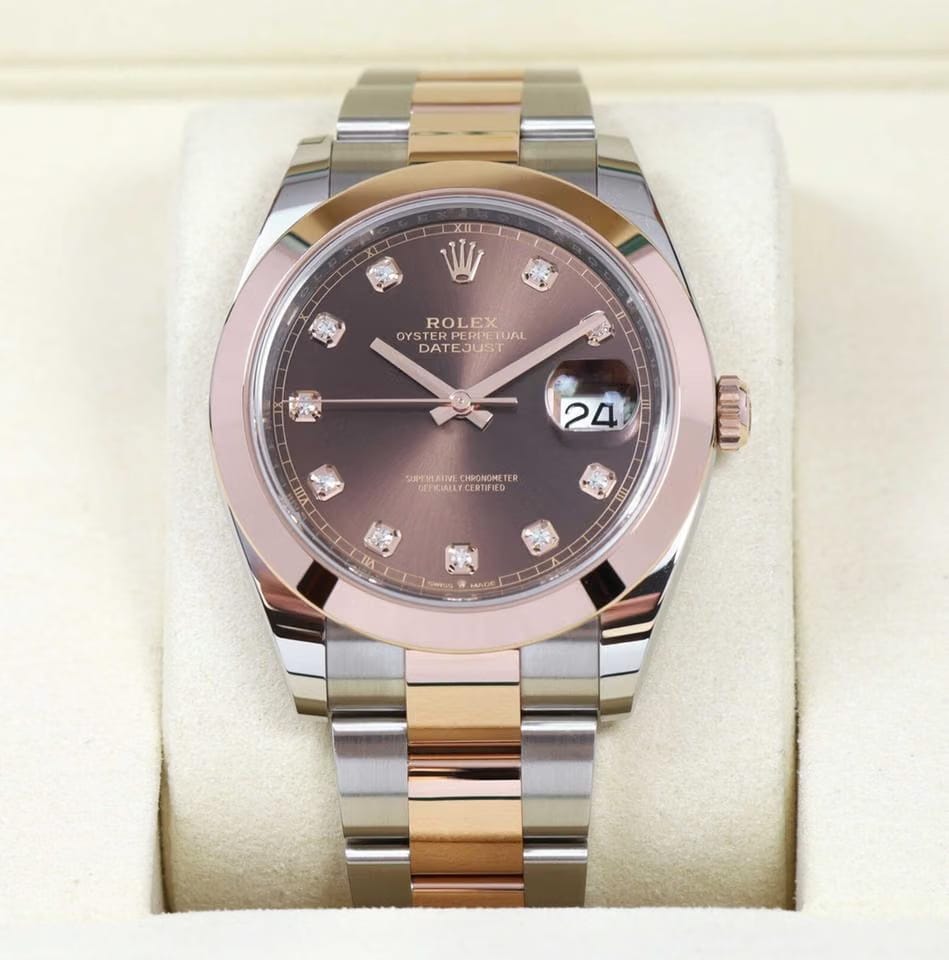Rolex | Datejust | 126301 | Rose gold | 41 mm | Brown