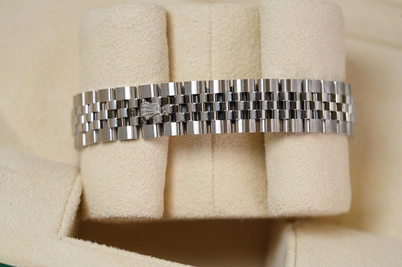 Rolex | Datejust | 279173 | Steel | 28 mm | Steel | Mother of pearl | Automatic