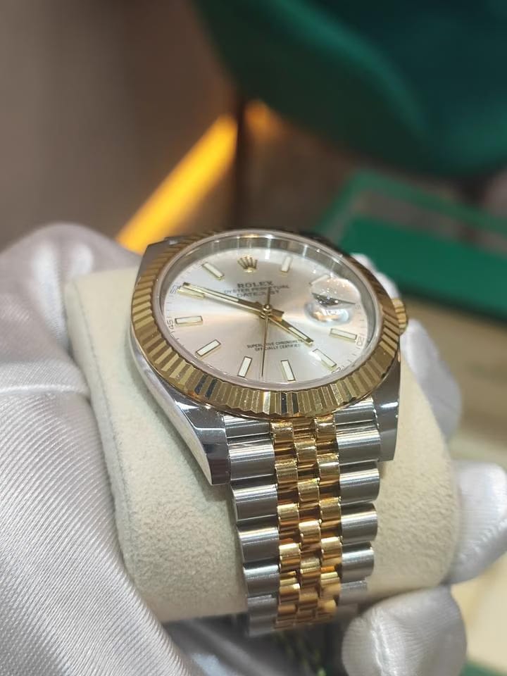 Rolex | Datejust | 126333-0002 | Gold/Steel | 41 mm | Gold/Steel | Silver | Automatic