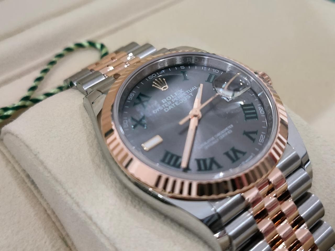 Rolex | Datejust | 126231 | Rose gold | 36 x 44 mm | Rose gold | Automatic