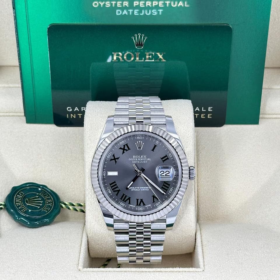Rolex | Datejust | 126334-0022 | Steel | 41 mm | Steel | Grey | Automatic