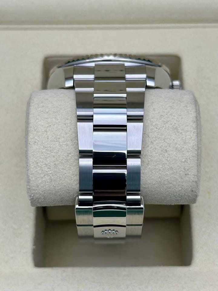 Rolex | Sky-Dweller | 336934 | Steel | 42 mm | Steel | White | Automatic