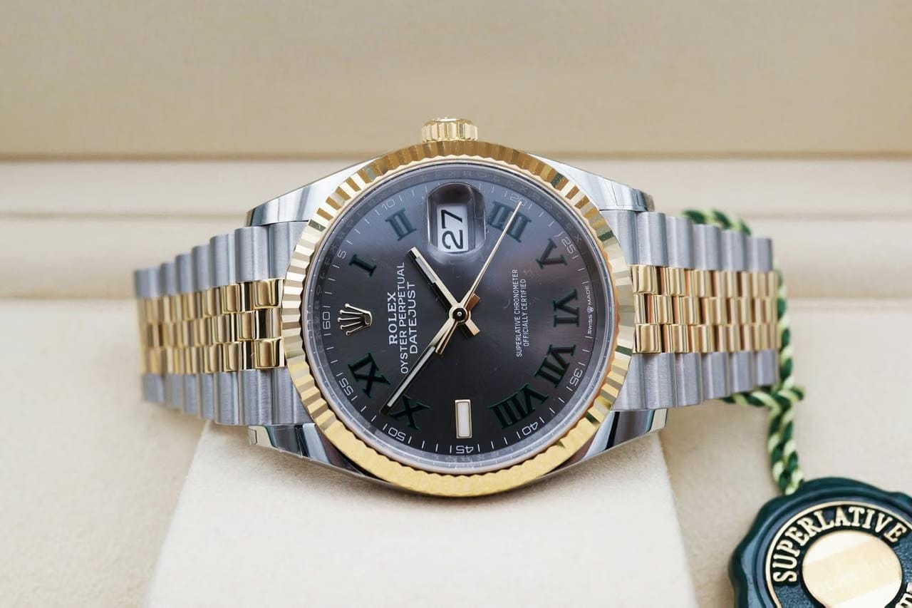 Rolex | Datejust | 126233 | Steel | 36 mm | Gold/Steel | Silver | Automatic