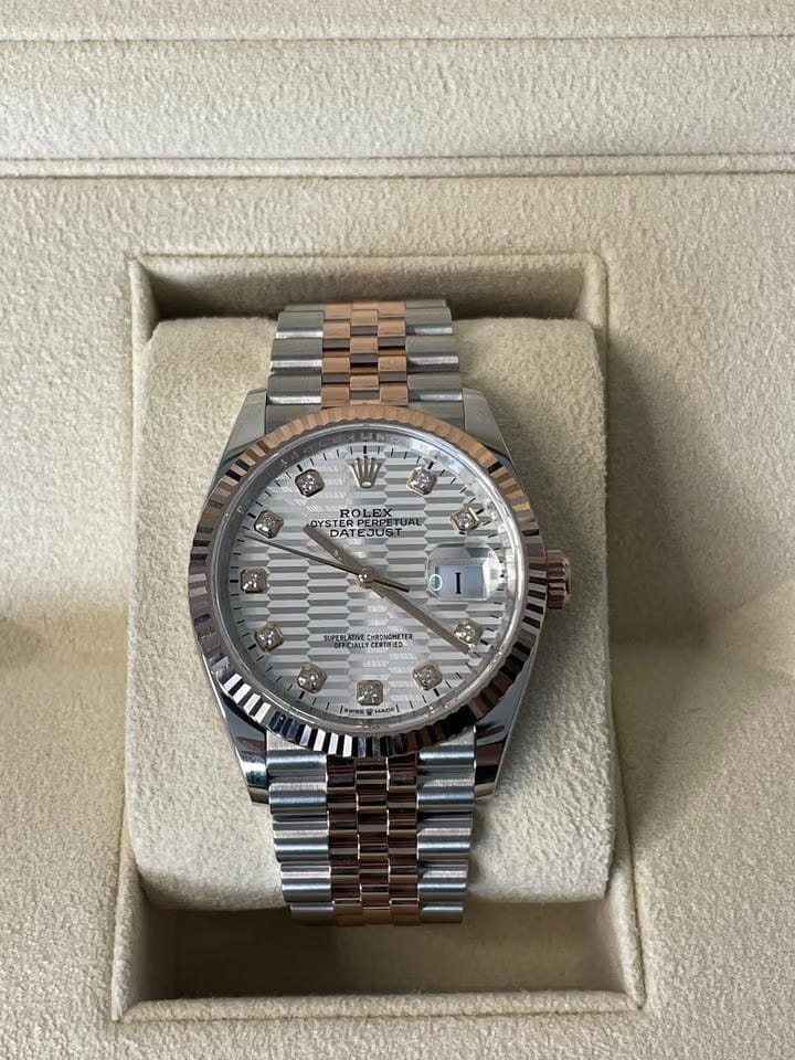 Rolex | Datejust | Oyster 36mm Stainless Steel & Rose Gold Watch Silver Fluted | Gold/Steel | 36 x 44 mm | Gold/Steel | Silver | Automatic
