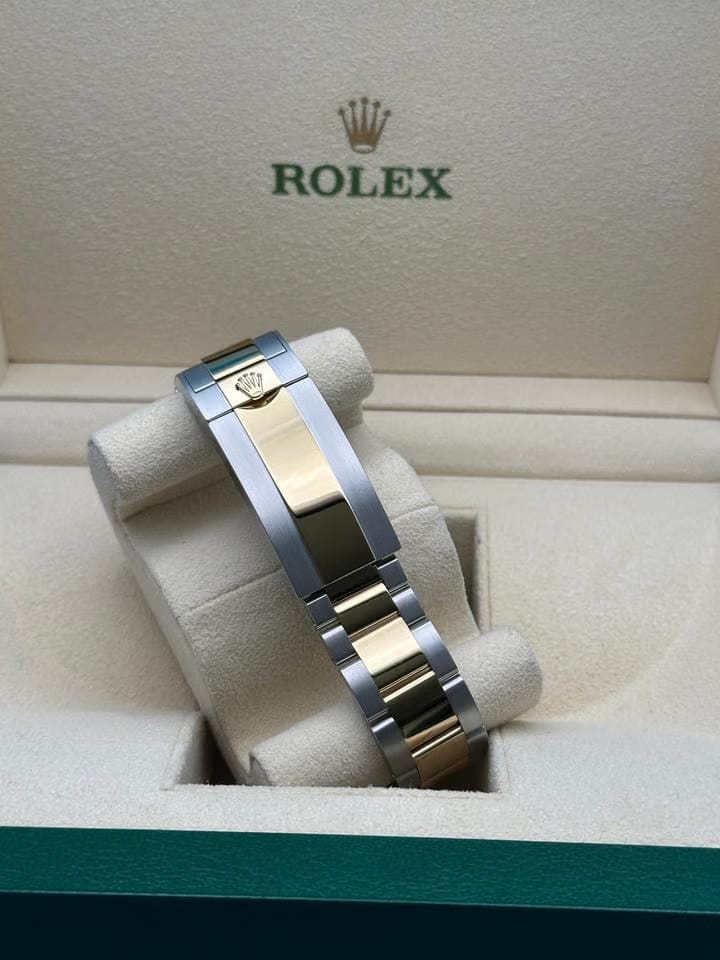 Rolex | Sea-Dweller | 126603 | Gold/Steel | 43 mm | Gold/Steel | Black | Automatic