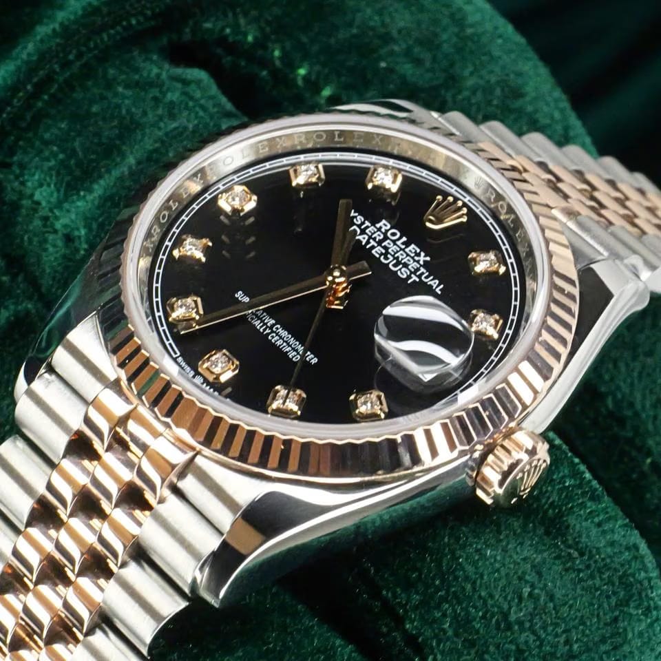 Rolex | Datejust | 126231 | Gold/Steel | 36 x 44 mm | Gold/Steel | Black | Automatic