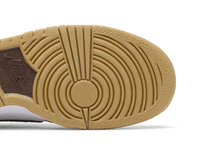 Dunk Low GS 'Cacao Wow Metallic Gold