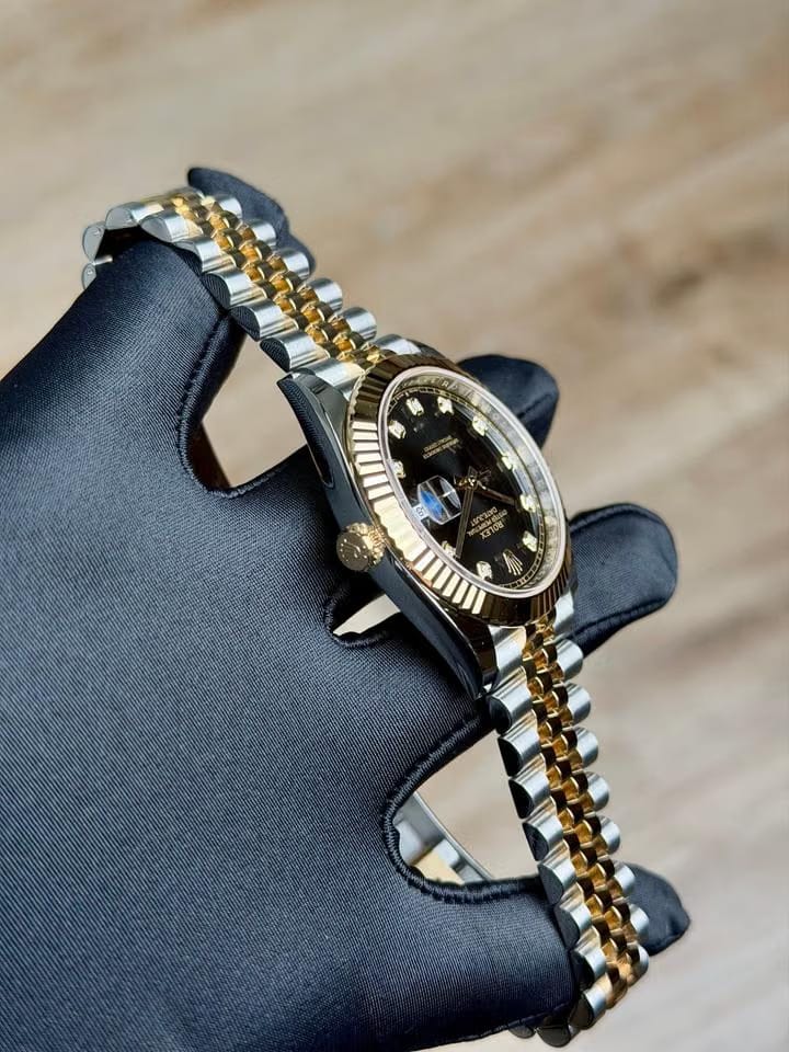 Rolex | Datejust | 126333 | Steel | 41 mm | Gold/Steel | Black | Automatic