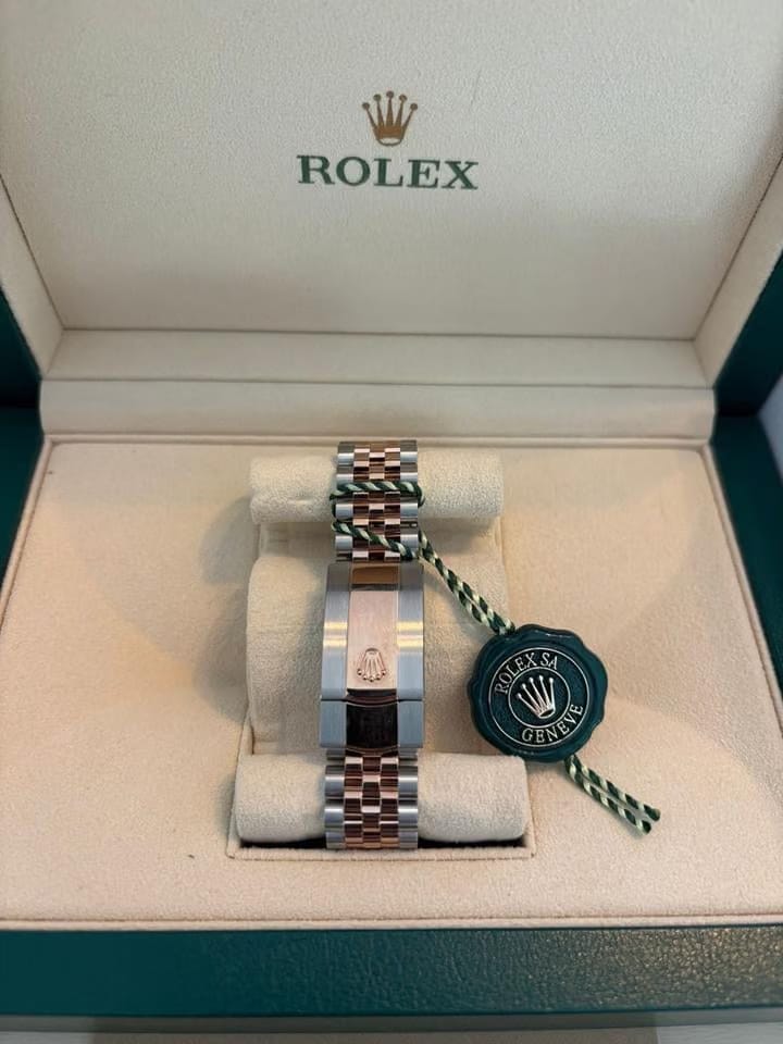 Rolex | Datejust | 126331 | Steel | 41 mm | Gold/Steel | Gold | Automatic