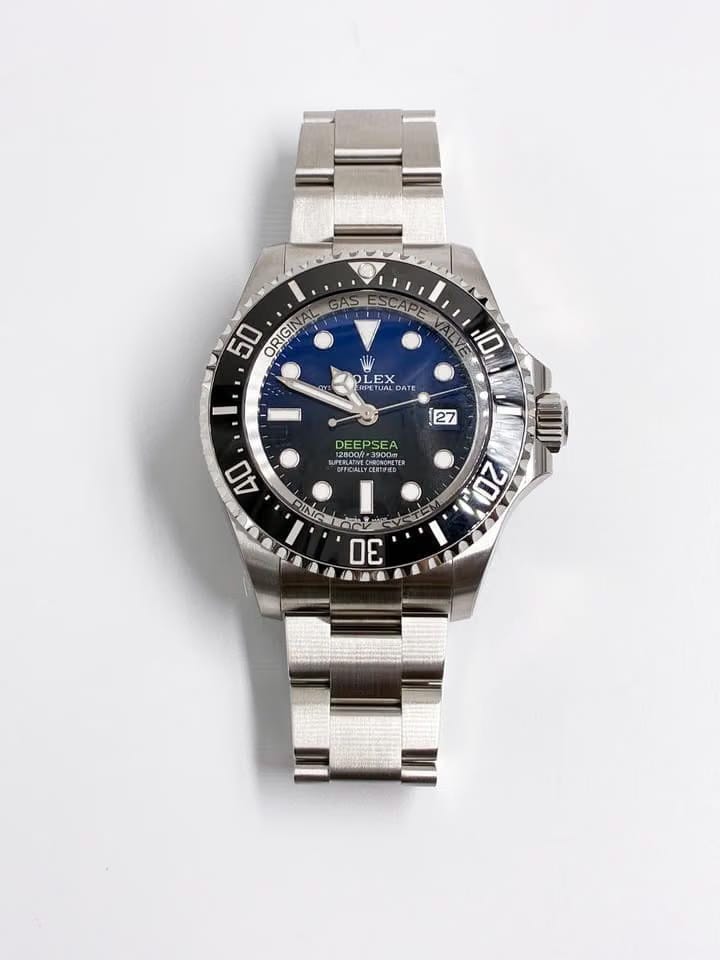Rolex | Sea-Dweller | 136660 blue | Steel | 44 mm | Steel | Blue | Automatic
