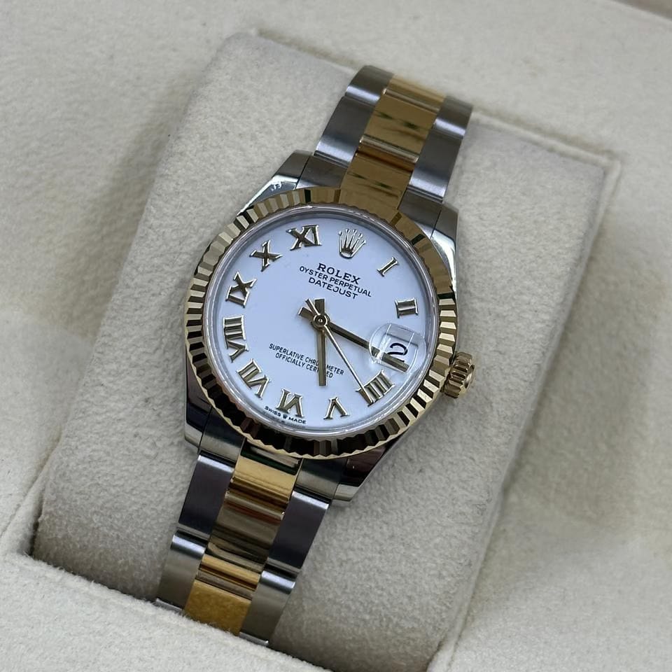 Rolex | Datejust | 278273 | Steel | 31 x 37 mm | Gold/Steel | White | Automatic