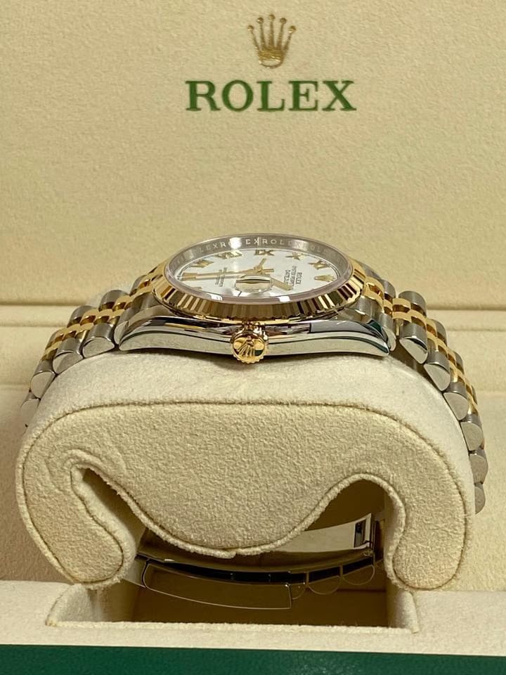 Rolex | Datejust | 126233-0029 | Gold/Steel | 36 mm | Gold/Steel | White | Automatic