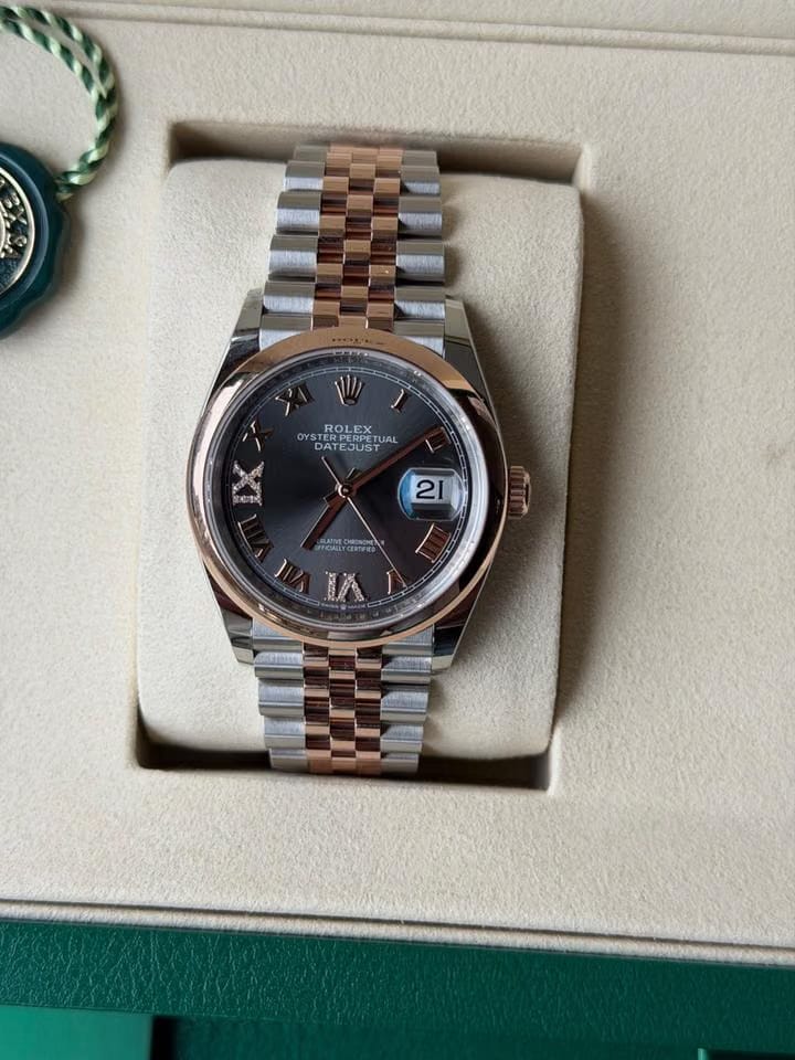 Rolex | Datejust | 126201 | 36 mm | Rose gold | Black | Automatic