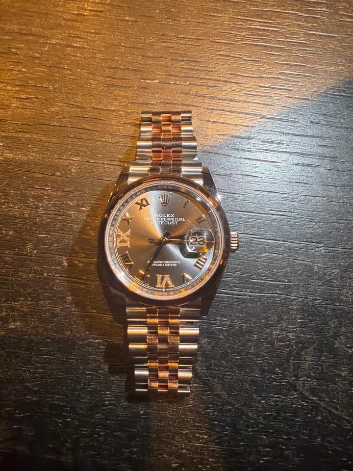 Rolex | Datejust | 126201 | 36 mm | Rose gold | Black | Automatic