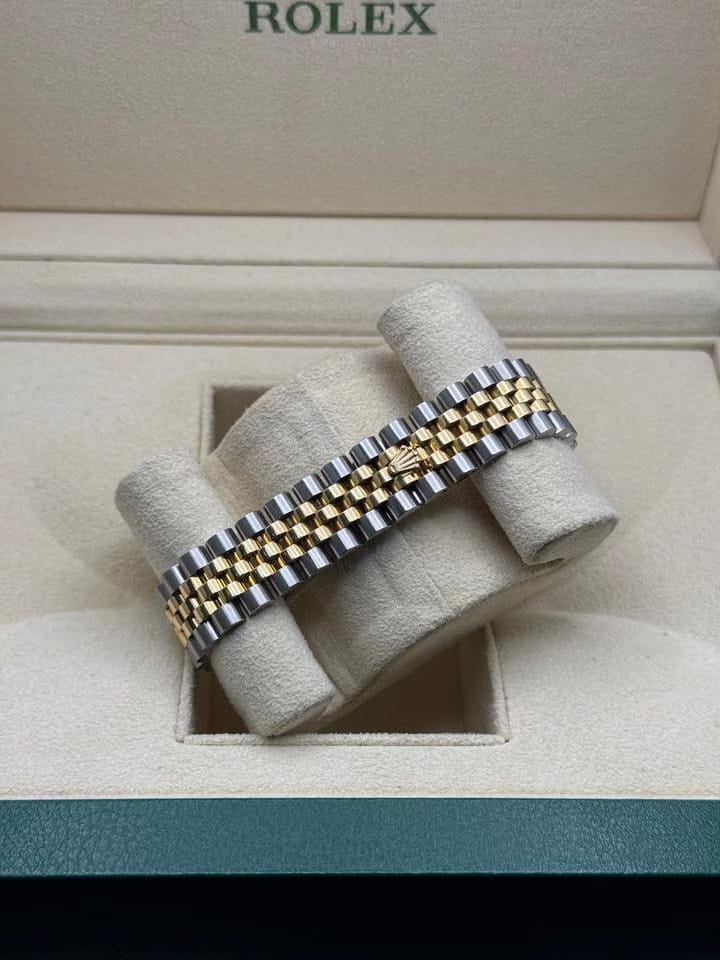 Rolex | Datejust | 278273 | Gold/Steel | 31 x 37 mm | Gold/Steel | Grey | Automatic