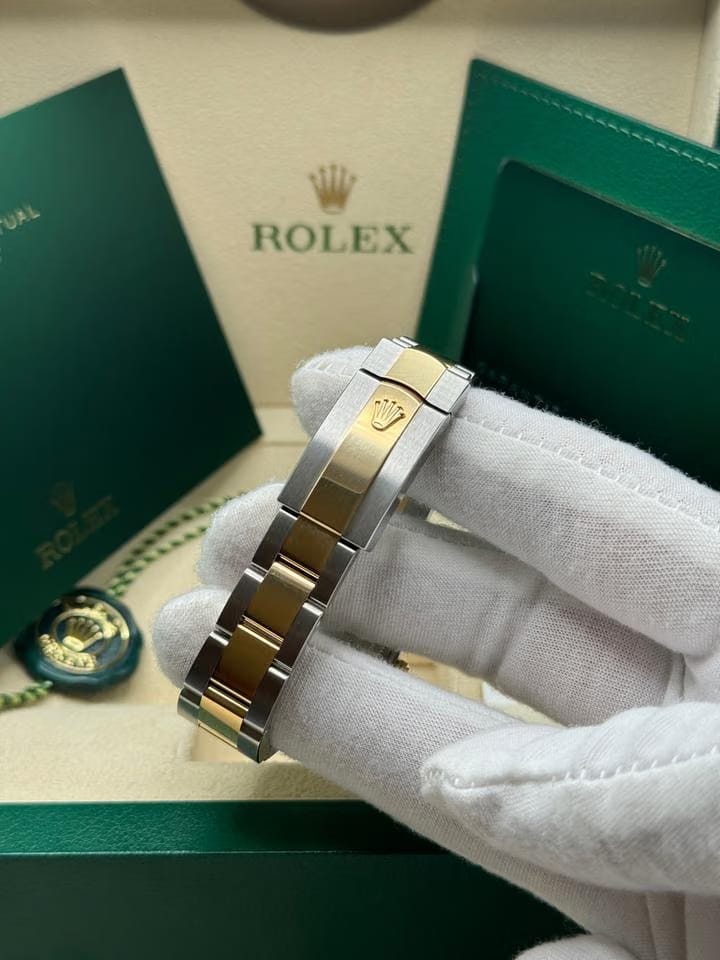 Rolex | Datejust | 278243 | Gold/Steel | 31 mm | Gold/Steel | Champagne | Automatic