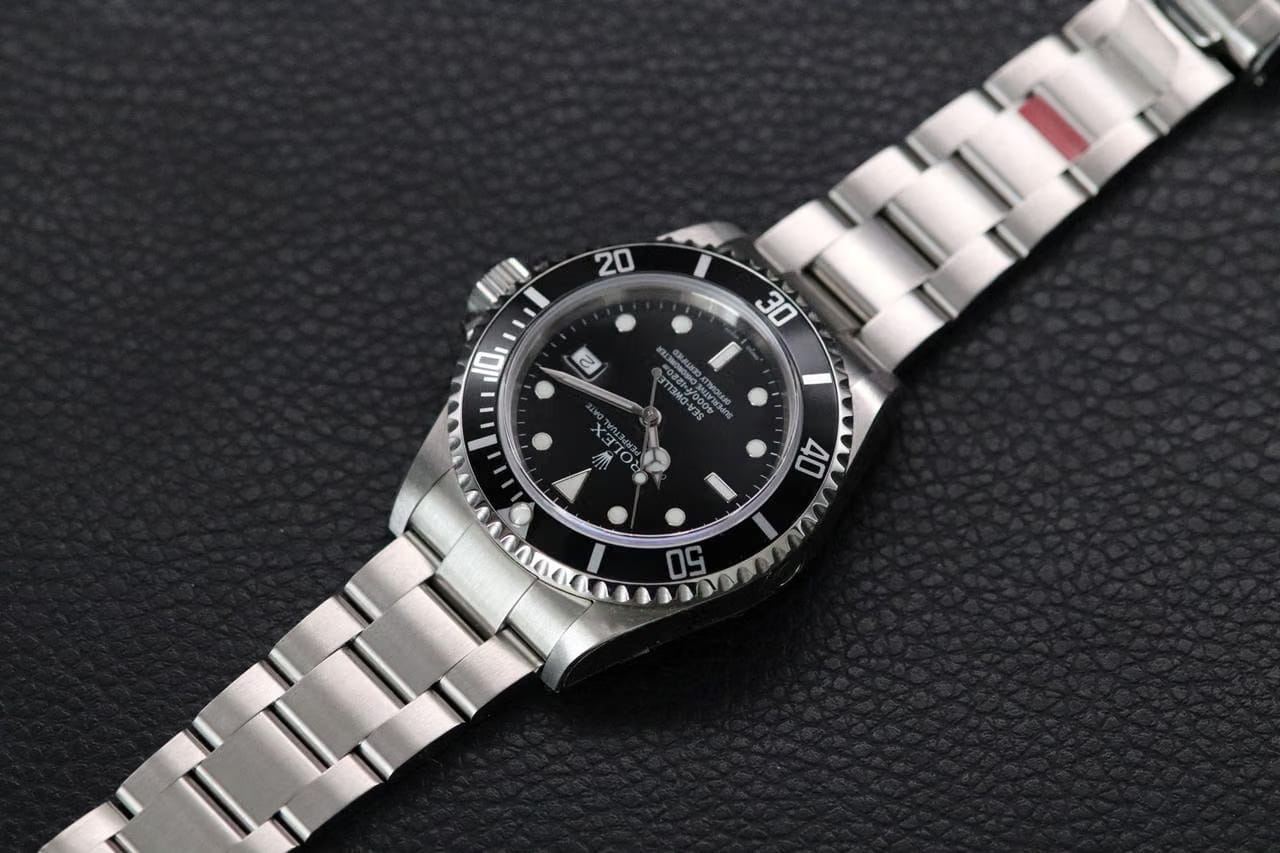 Rolex | Sea-Dweller | 16660 | Steel | 40 mm | Steel | Black | Automatic