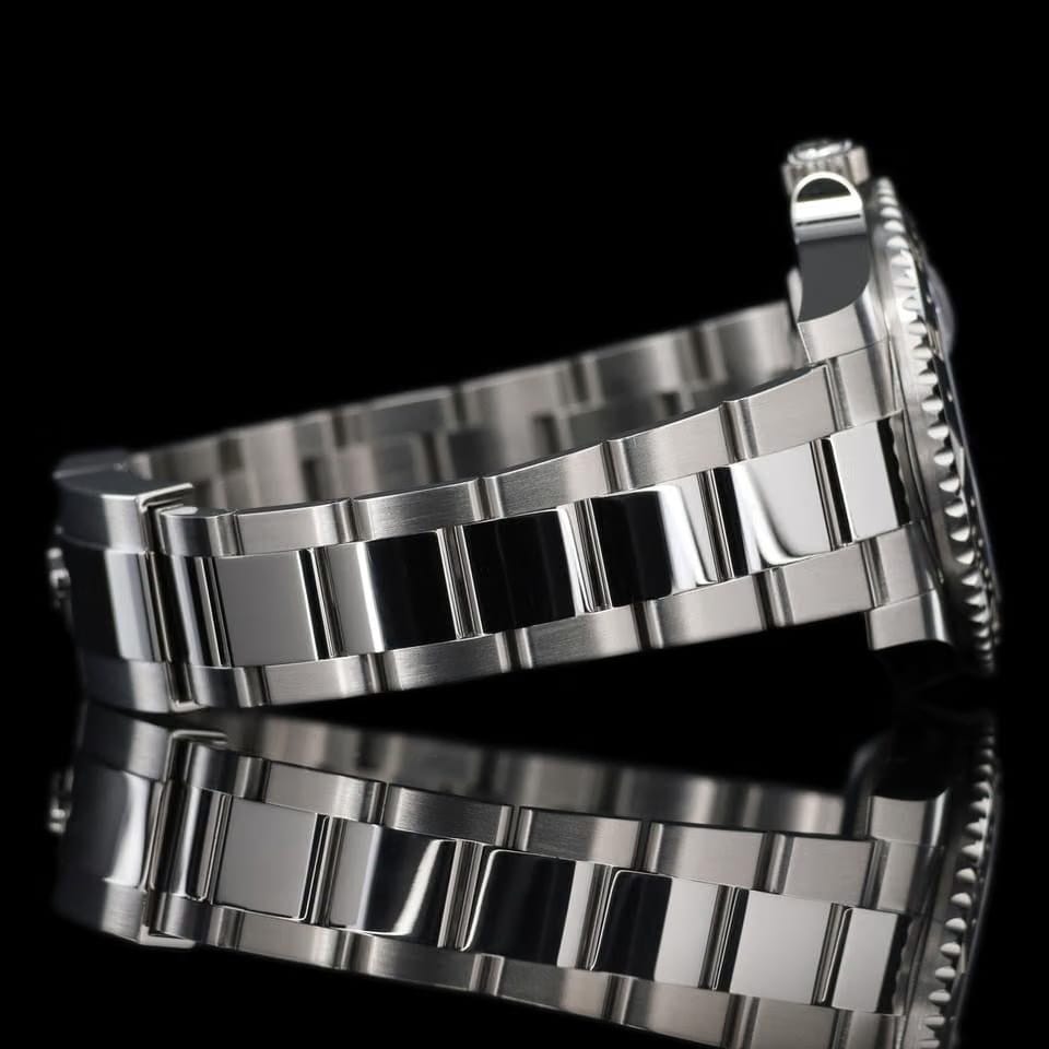 Rolex | GMT-Master II | 126710BLNR | Steel | 42 mm | Steel | Black | Automatic
