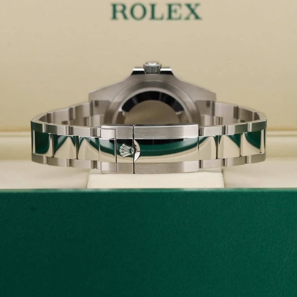 Rolex | GMT-Master II | 126710BLNR | Steel | 42 mm | Steel | Black | Automatic