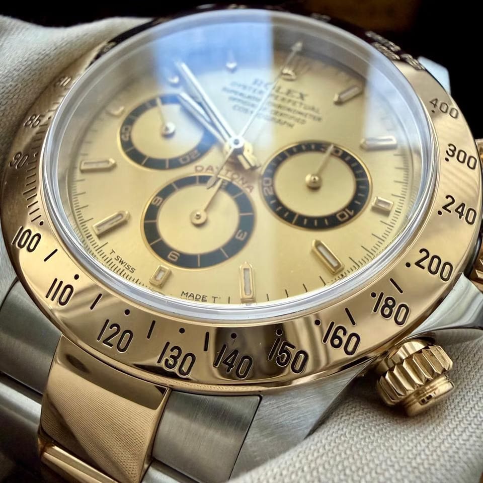 Rolex | Daytona | 16523 | Gold/Steel | 40 mm | Gold/Steel | Gold | Automatic