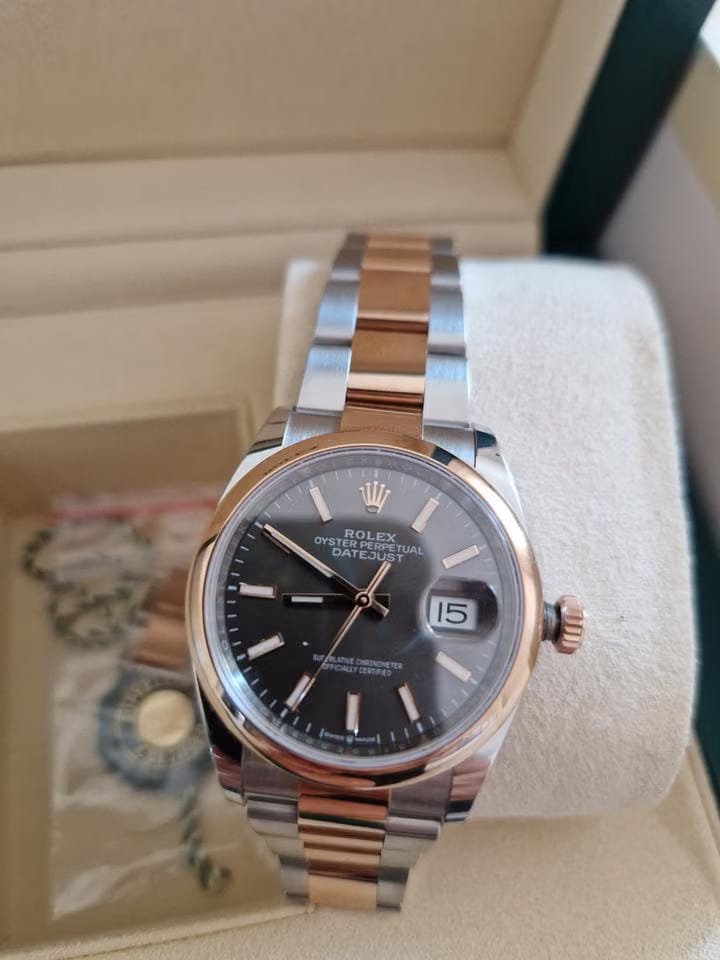 Rolex | Datejust | 126201 | Steel | 36 x 44 mm | Gold/Steel | Automatic