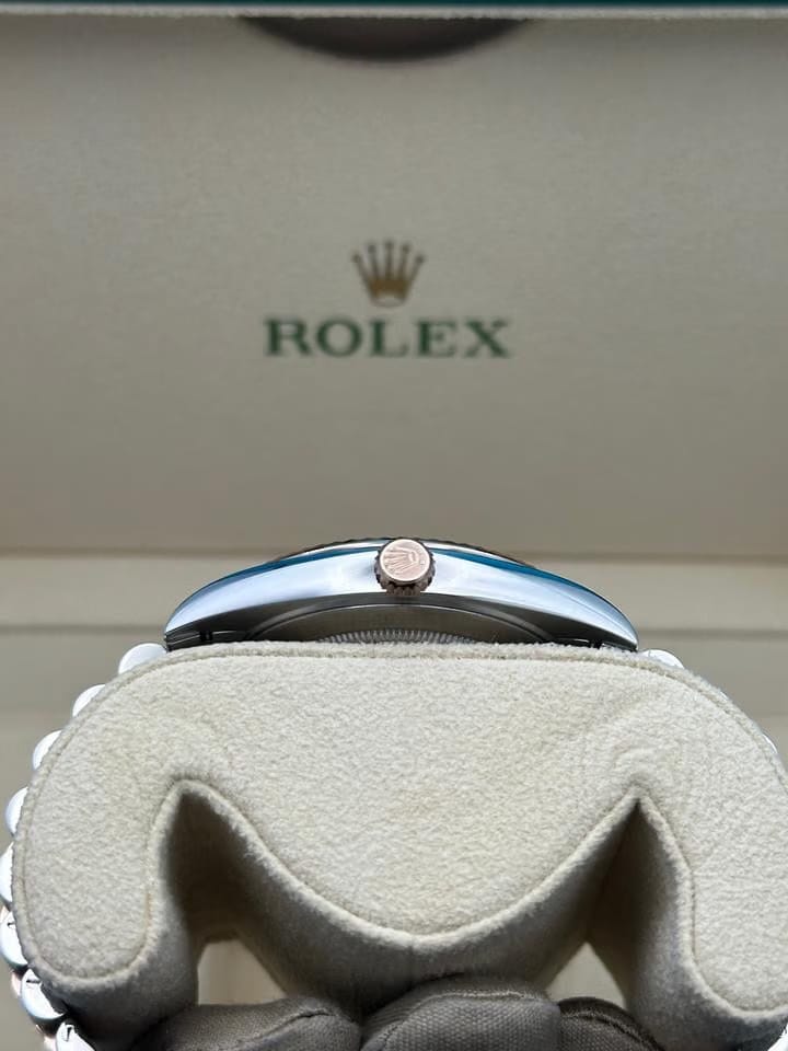 Rolex | Datejust | 126331 | Gold/Steel | 40 mm | Gold/Steel | Grey | Automatic