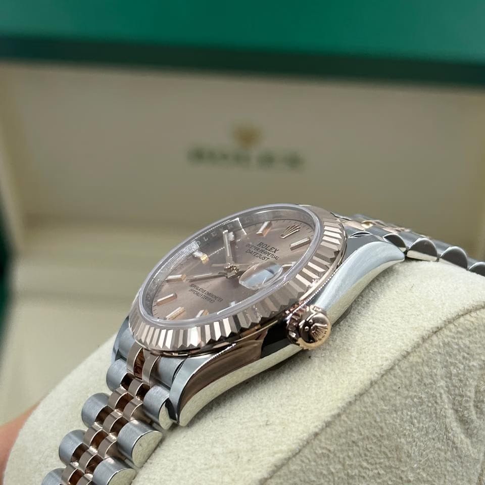 Rolex | Datejust | 278271 PINK INDEX JUB | Gold/Steel | 31 x 37 mm | Gold/Steel | Pink | Automatic