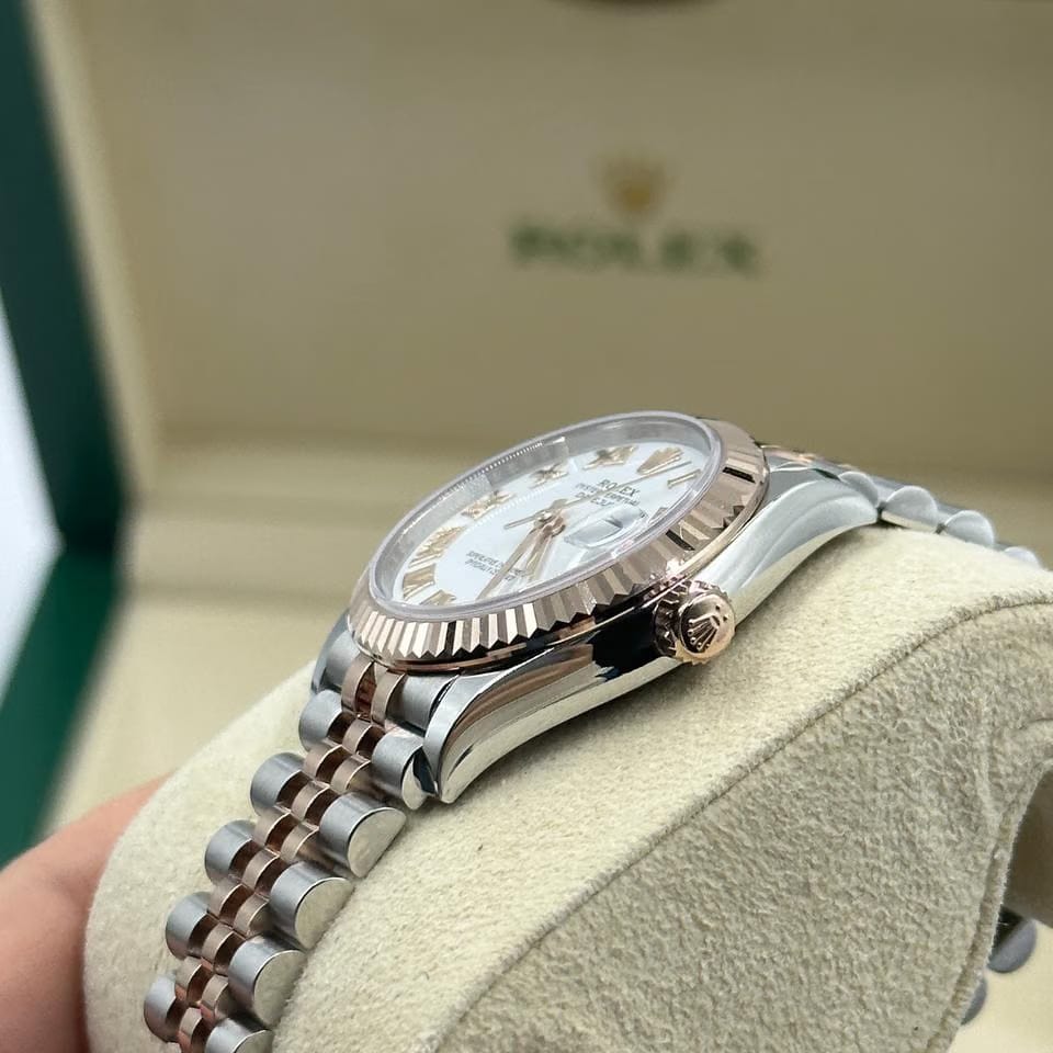 Rolex | Datejust | 278271 WHITE ROMAN JUB | Gold/Steel | 31 x 37 mm | Gold/Steel | White | Automatic