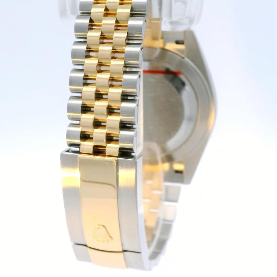 Rolex | Datejust | 126333 | Gold/Steel | 41 mm | Gold/Steel | Mother of pearl | Automatic