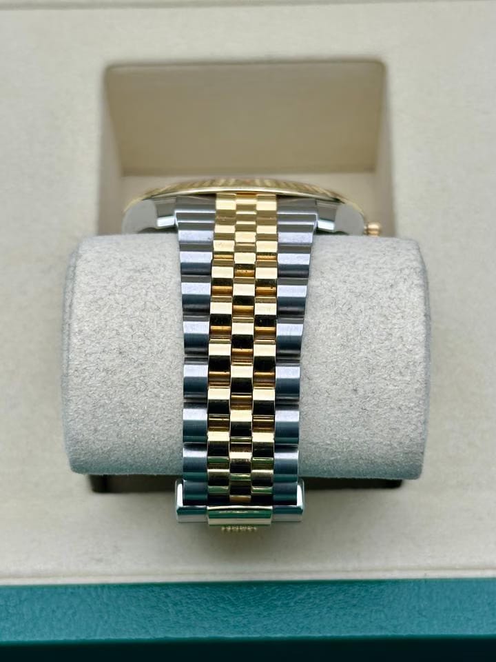 Rolex | Datejust | 126333 | Steel | 36 mm | Steel | Champagne | Automatic