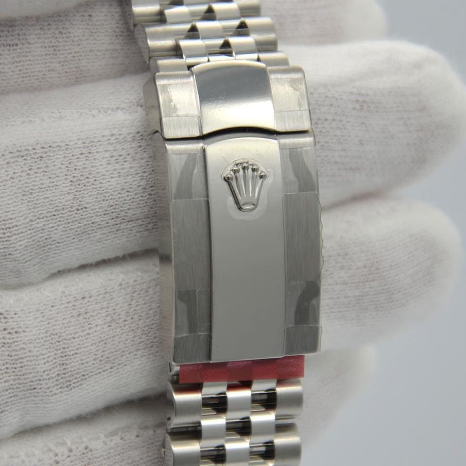 Rolex | Datejust | 126234-0027 | White gold | 36 mm | Steel | Black | Automatic