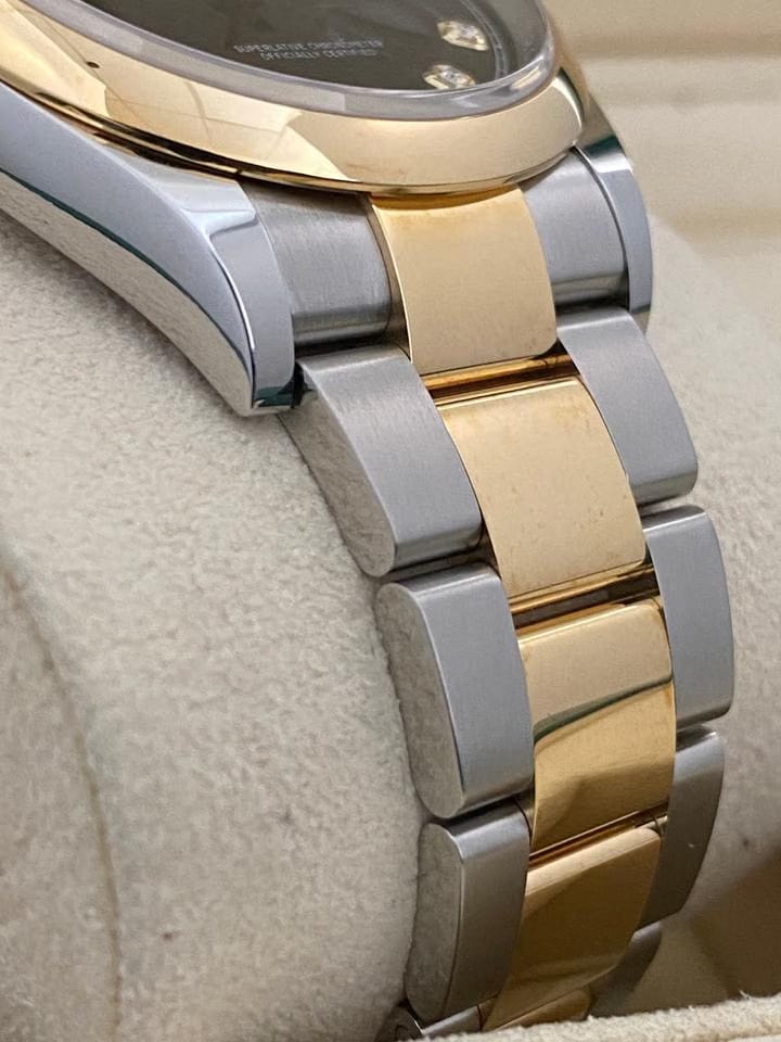 Rolex | Datejust | 126203 | Gold/Steel | 36 x 44 mm | Gold/Steel | Black | Automatic