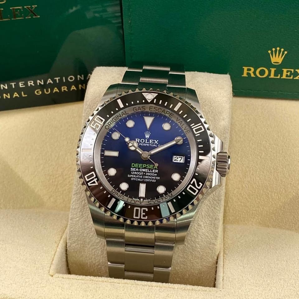 Rolex | Sea-Dweller | 136660-0003 | Steel | 44 mm | Steel | Blue | Automatic