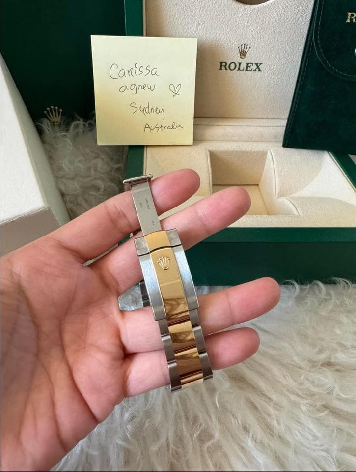 Rolex | Datejust | 126233 | Gold/Steel | 36 mm | Yellow gold | Mother of pearl | Automatic