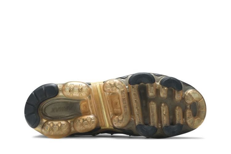 Air VaporMax Plus Black Gold