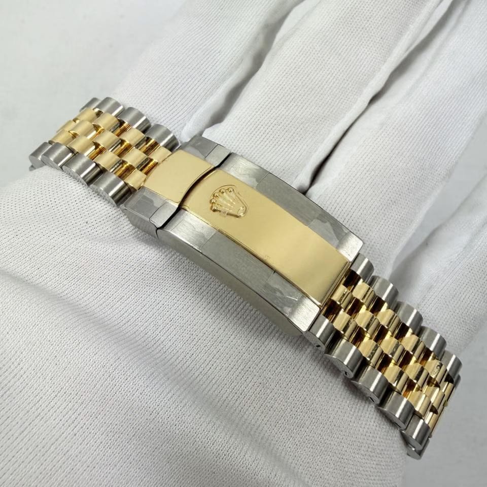 Rolex | Datejust | 126333 | Yellow gold | 41 mm | Grey