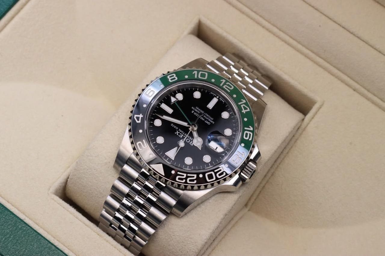 Rolex | GMT-Master II | 126720VTNR-0002 | Steel | 40 mm | Black