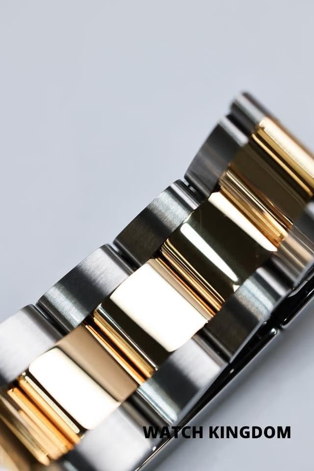 Rolex | Submariner | 126613LB | Yellow gold | 41 mm | Gold/Steel | Blue | Automatic