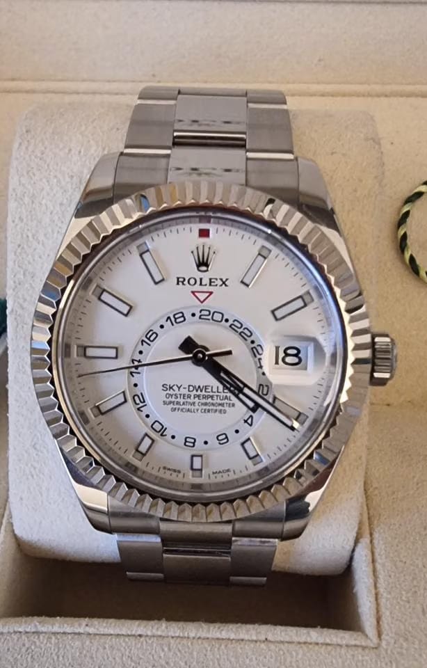 Rolex | Sky-Dweller | 326934 | 42 mm | Steel | Automatic