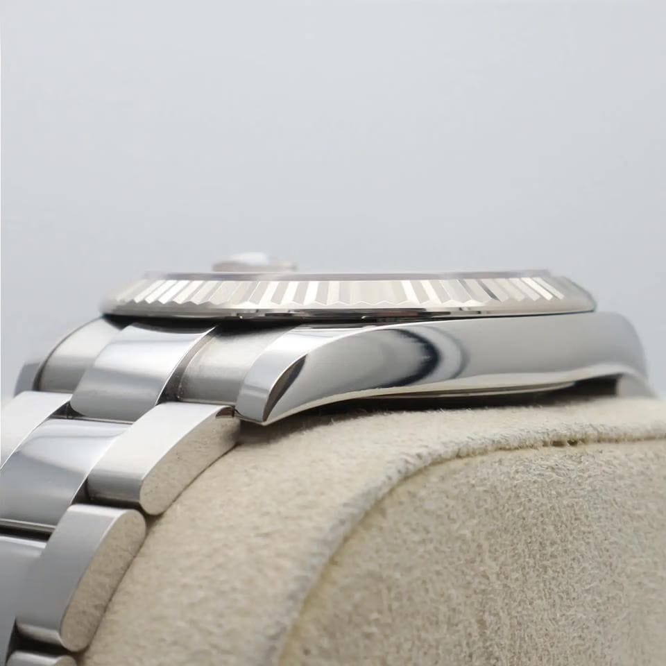 Rolex | Datejust | 126334-0027 | Steel | 41 mm | Steel | Green | Automatic