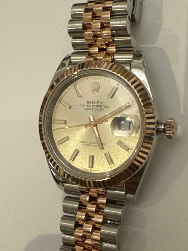 Rolex | Datejust | 126331 | Steel | 41 mm | Gold/Steel | Champagne | Automatic